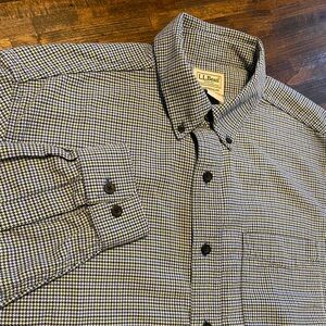 L.L. Bean Wicked Good Flannel Shirt Mens M Houndstooth Traditional Fit Outdoors